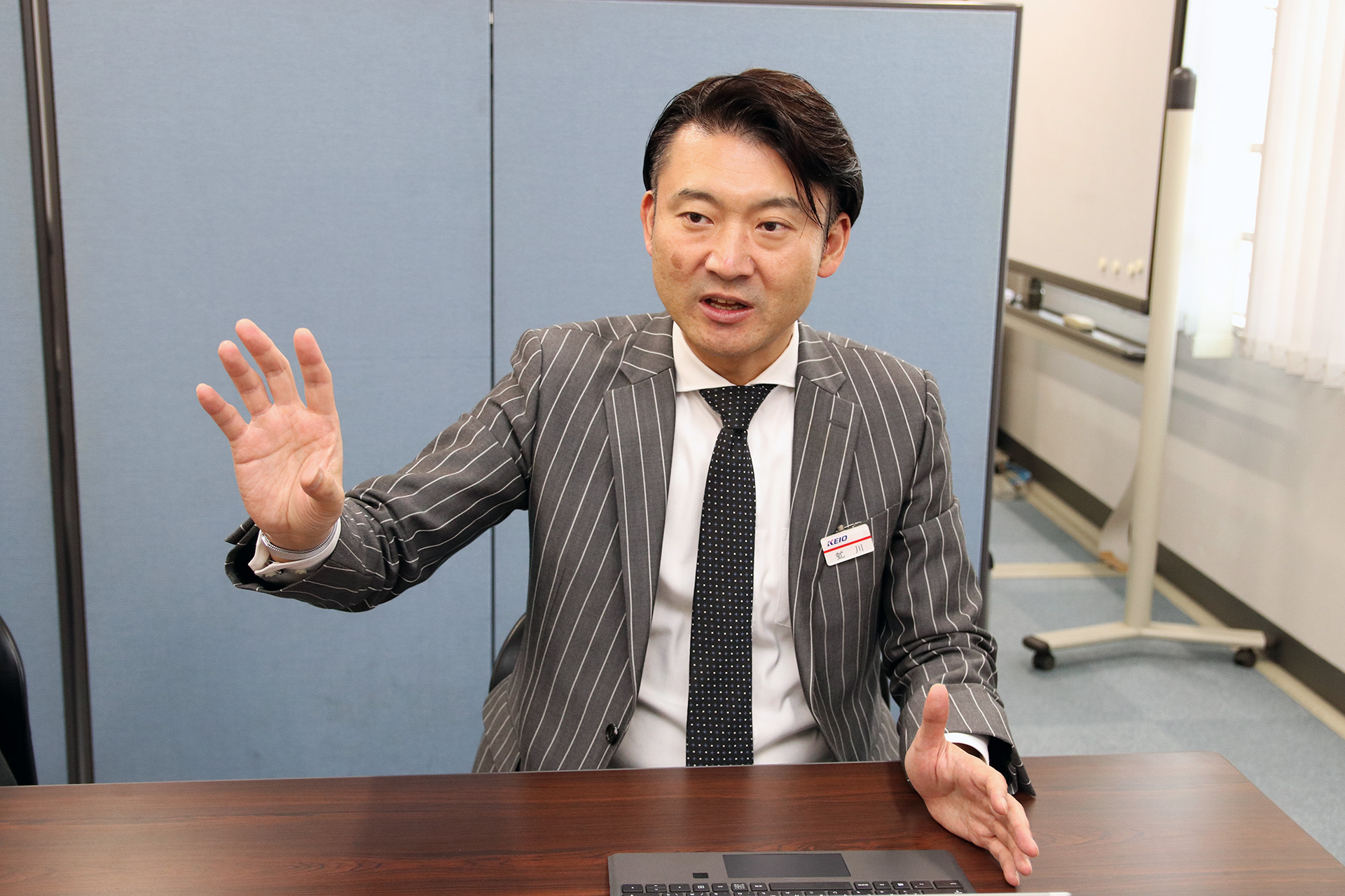 京王電鉄株式会社 経営統括本部 IT管理部長 虻川 勝彦 様